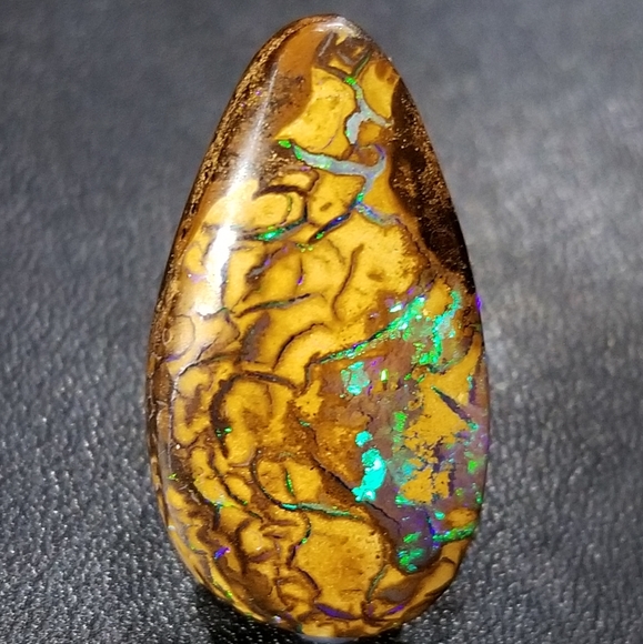*****SOLD****Colorful Australian Opal Cabochon - Picture 8 of 8